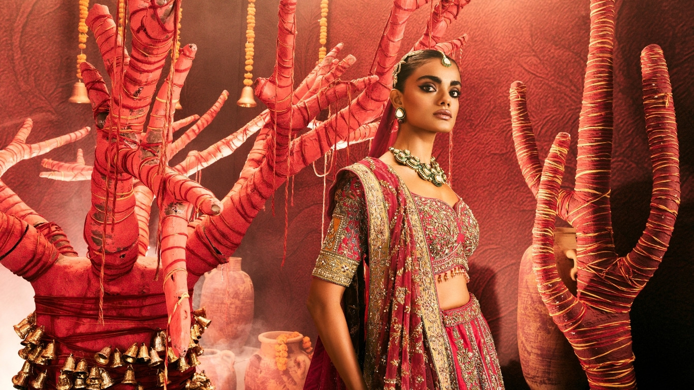 Bridal Lehenga Raagwaas